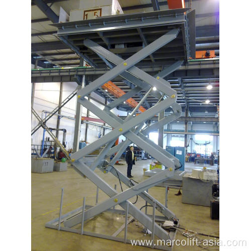 Warehouse dock lift table